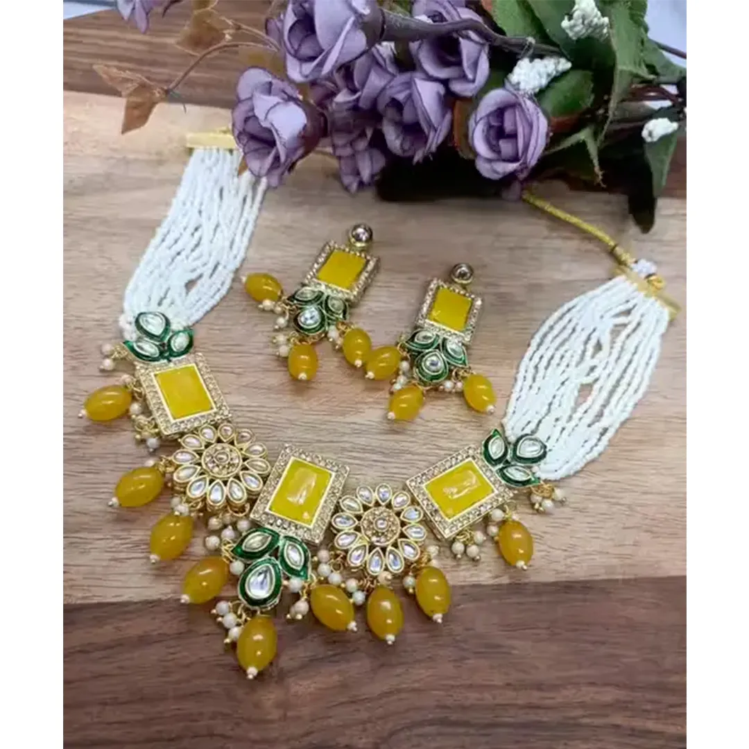Yellow Stone Kundan Choker Set