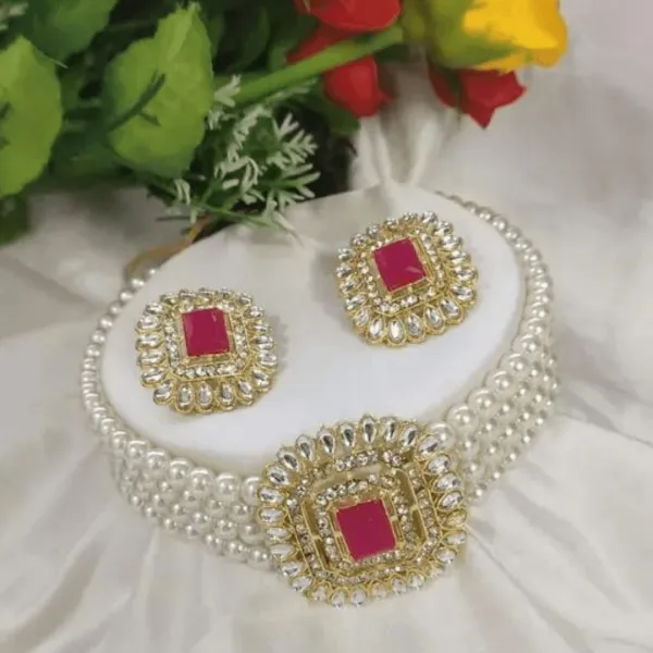 Artificial jewellery
