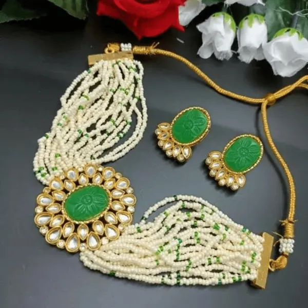 Artificial jewellery